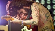  http://www.bbc.co.uk/newsbeat/
Biffy Clyro, Elbow and Noel Gallagher’s High Flying Birds have been added to next year’s Isle of Wight festival line-up.
The three bands join Bruce Springsteen and the E Street Band, [...]
